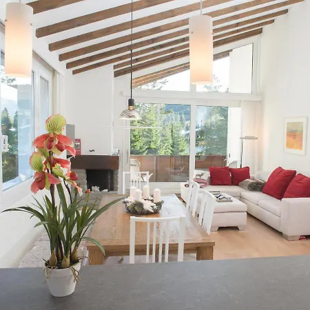 Attic With Pool, Sauna, And Fireplace Appartement Lenzerheide