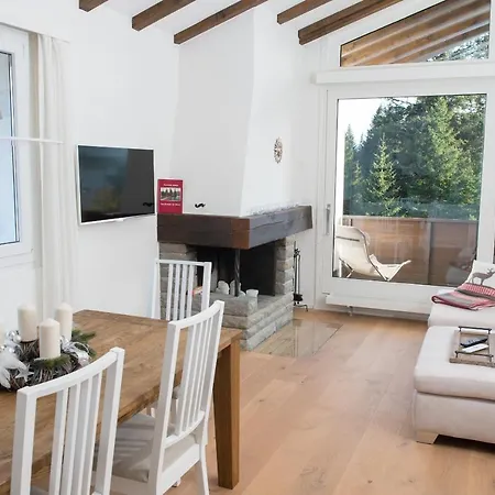Attic With Pool, Sauna, And Fireplace Appartement Lenzerheide