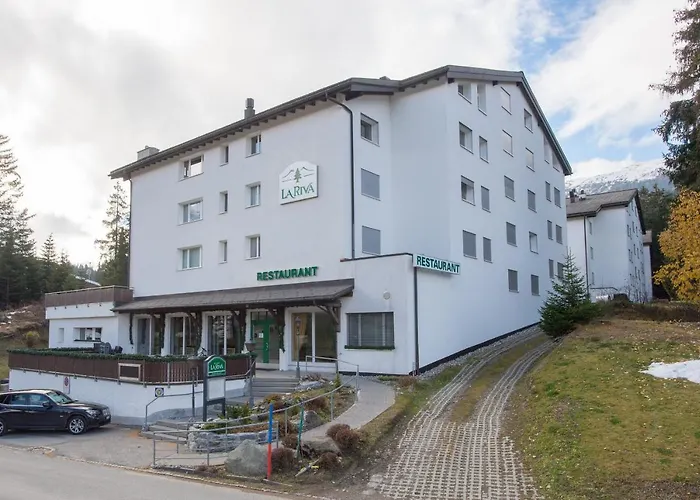 Flat La Riva 111 With Pool-lenzerheide *