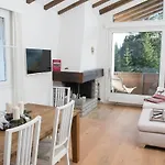Attic Apartment With Pool, Sauna, And Fireplace Apartament Lenzerheide